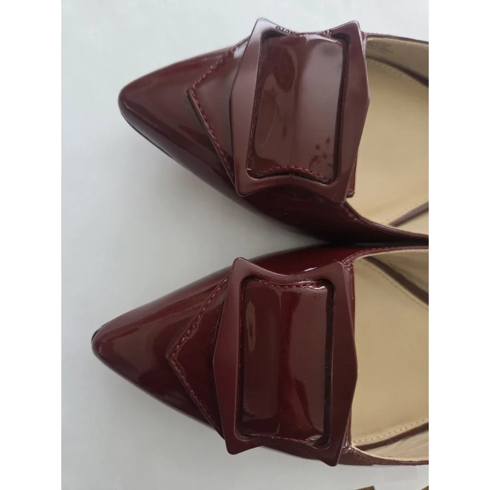 Vince Camuto Patent Leather Flats Women's‎ 8 Old Money Red Buckle Glossy Smart